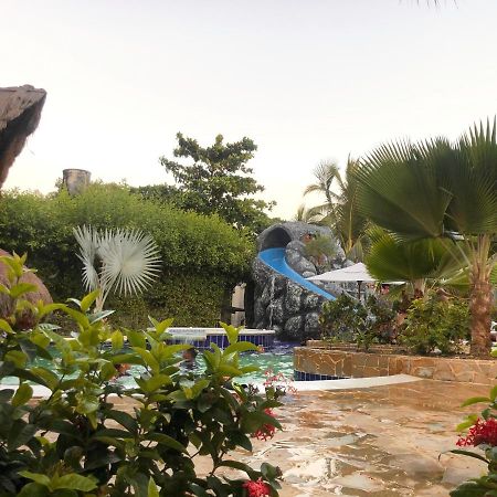 Cabanas Aqua Blue Coveñas Extérieur photo