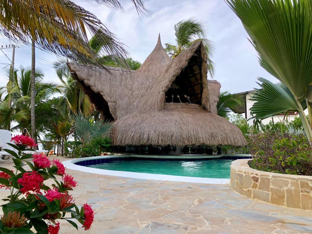 Cabanas Aqua Blue Coveñas Extérieur photo